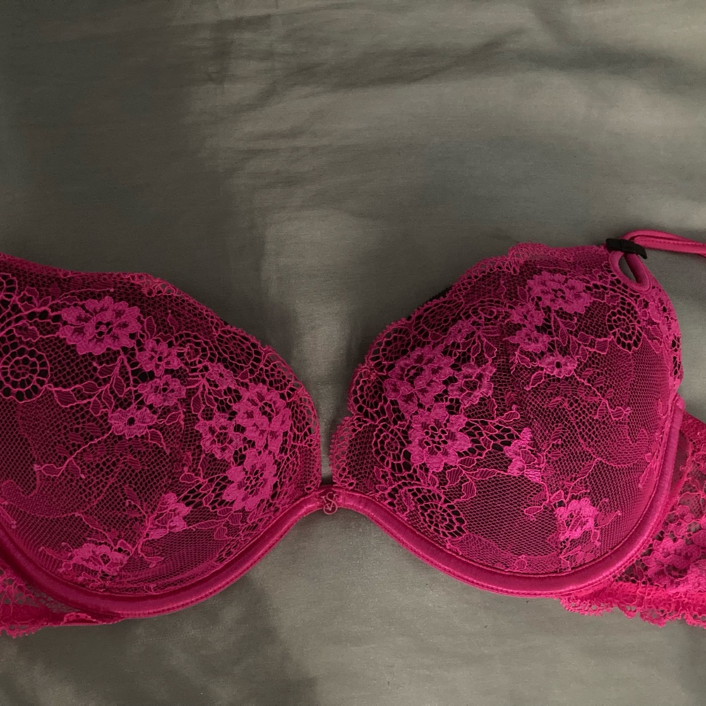 Victoria secret hot pink lace bra